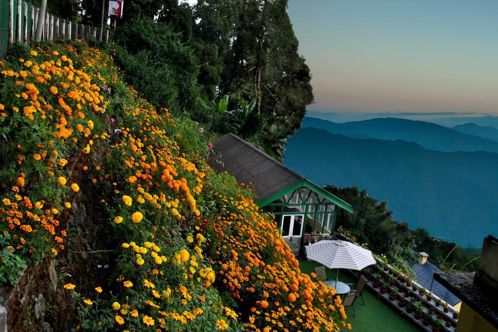 Central Gleneagles Heritage Resort Former Bungalow Of Ex-Tata Chairman Russi Mody The Mall Road Darjeeling Dardżyling Zewnętrze zdjęcie
